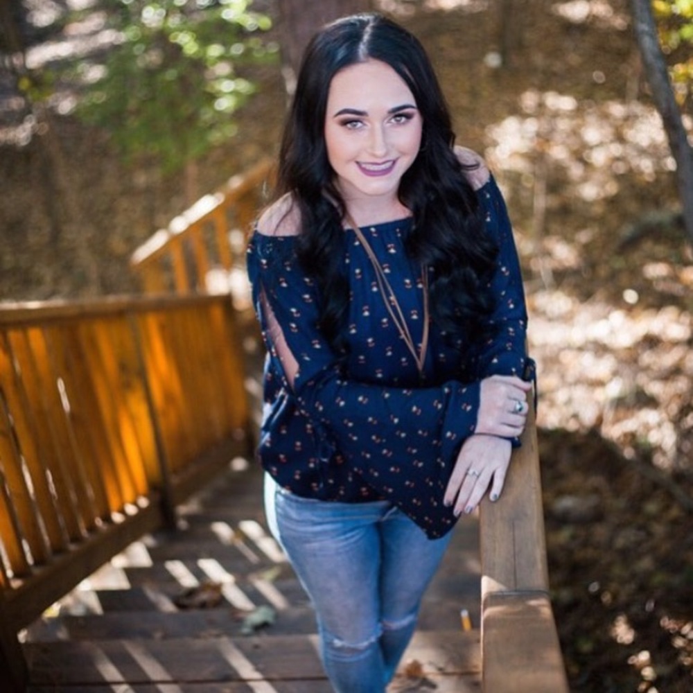 Cold shoulder top